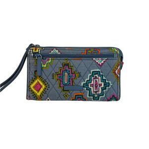 Vera Bradley Wristlet in Painted Medallions pattern Preowned Great condition
